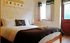 Rooms At The Huntsman Inn
